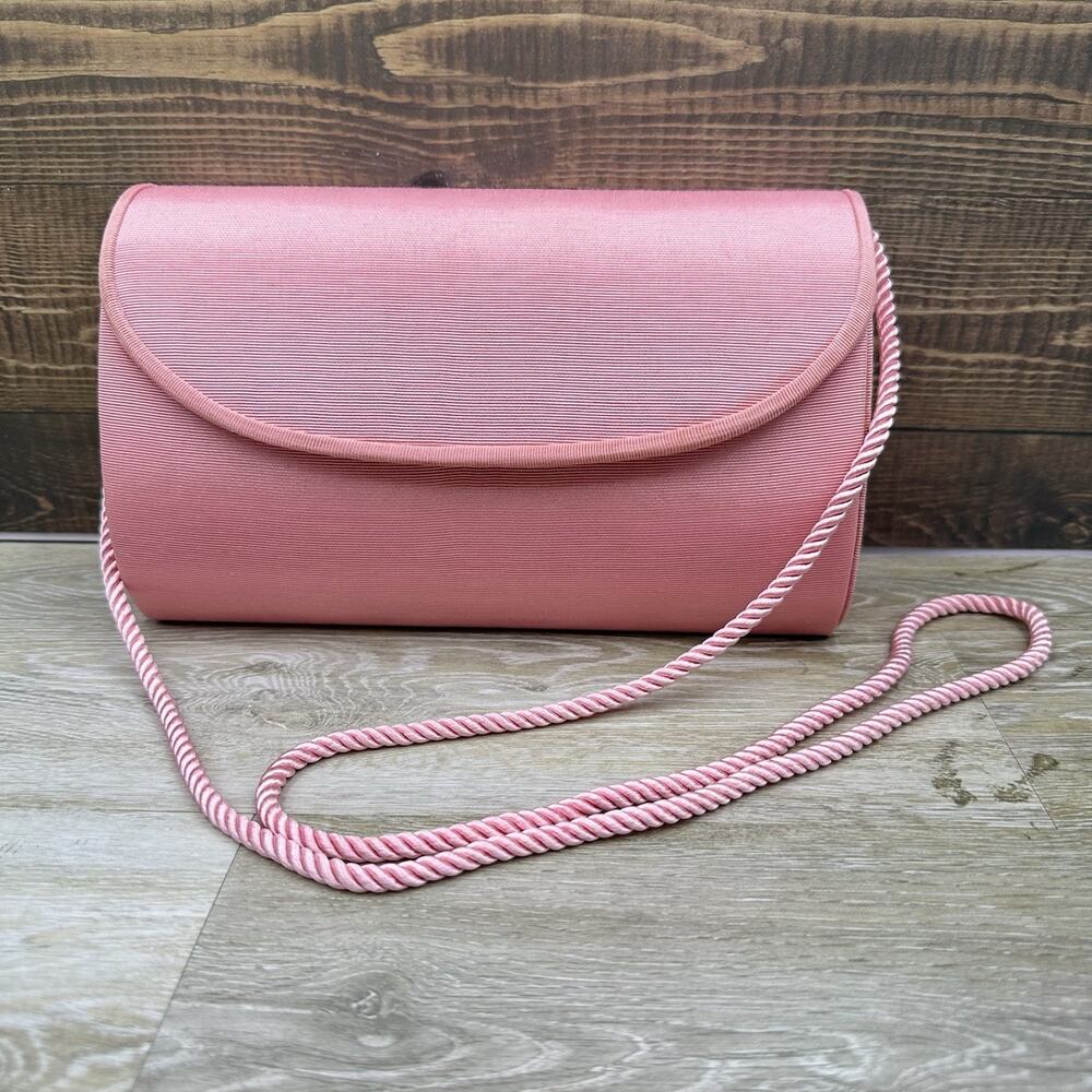 Vintage Whiting and Davis International Pink Purse Clutch